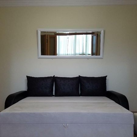 Marini Apartment Tbilisi ภายนอก รูปภาพ